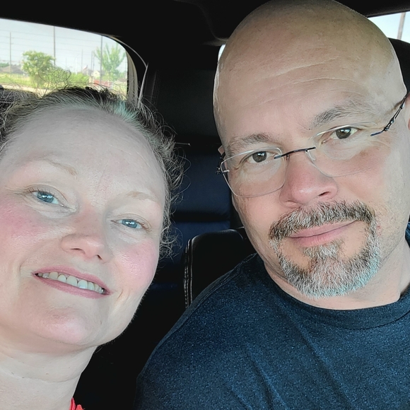 MEET YOUR POSHER - Picture 12 of 16